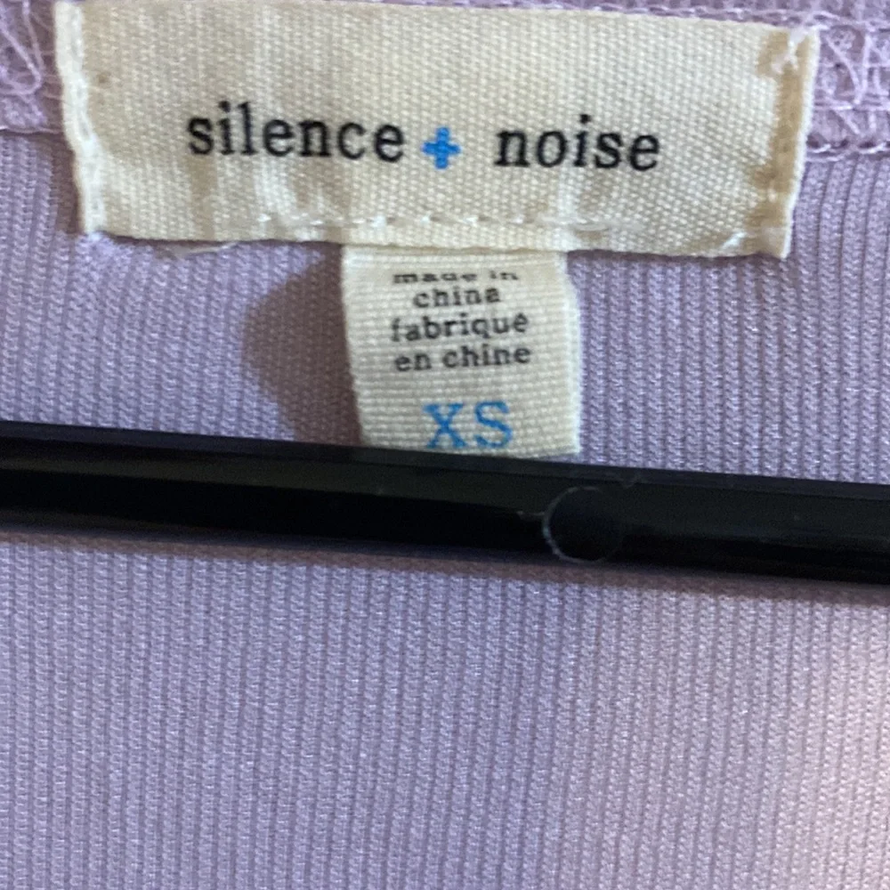 UO silence  + Noise Size XS Top - Picture 3 of 6